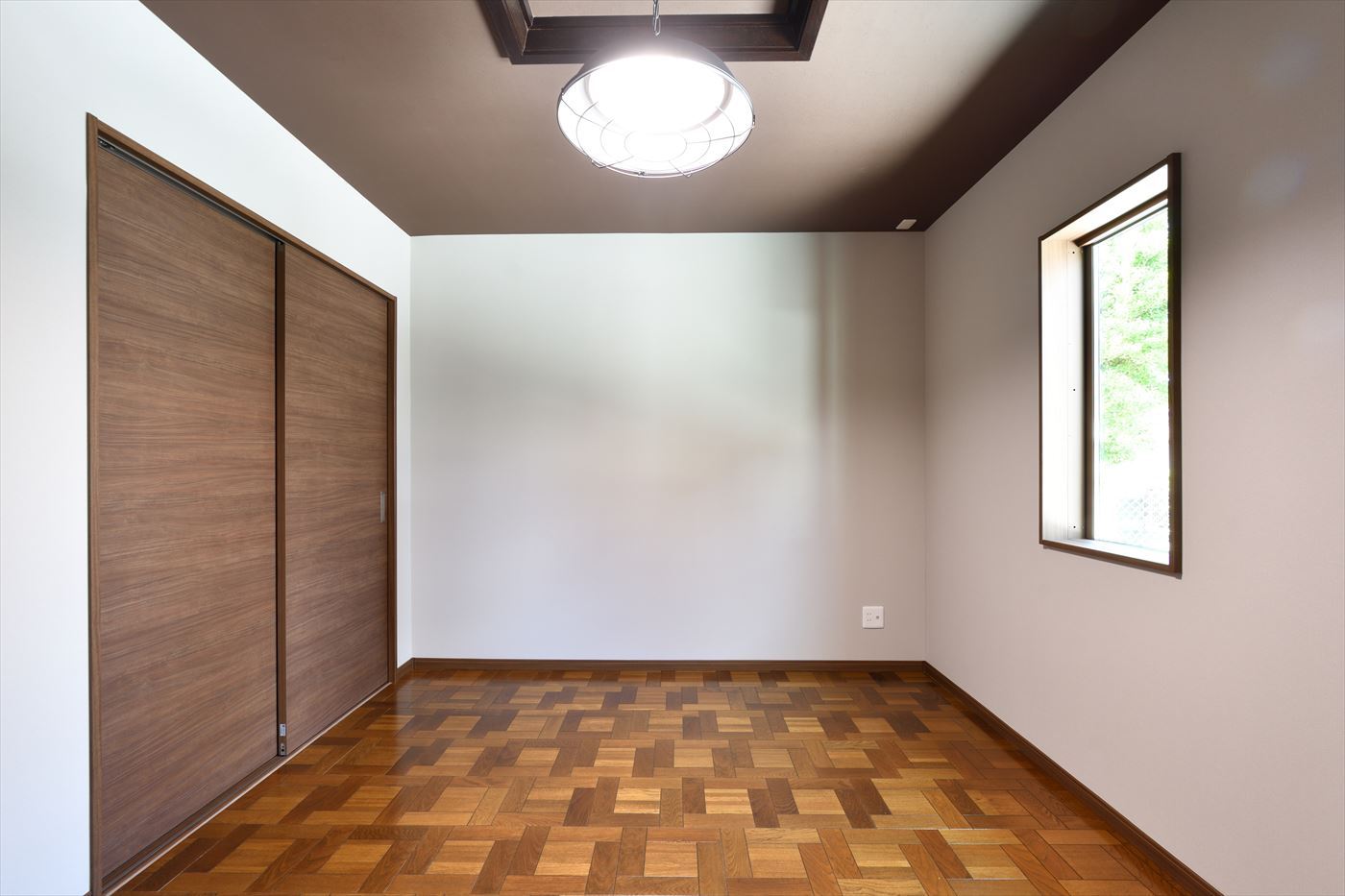 レトロな雰囲気を残したお部屋